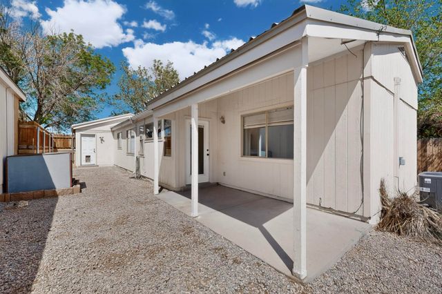 1348 Lil Avenue NE, Rio Rancho, NM 87144