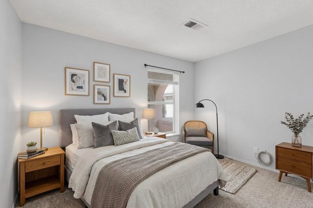 1348 Lil Avenue NE, Rio Rancho, NM 87144