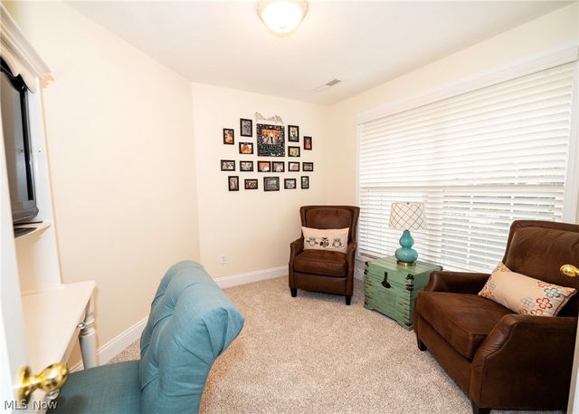316 Brookpoint Street NW, North Canton, OH 44720
