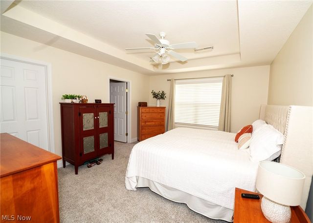 316 Brookpoint Street NW, North Canton, OH 44720