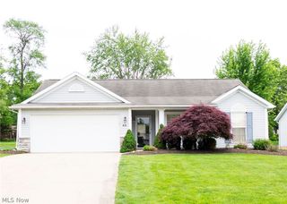 316 Brookpoint Street NW, North Canton, OH 44720