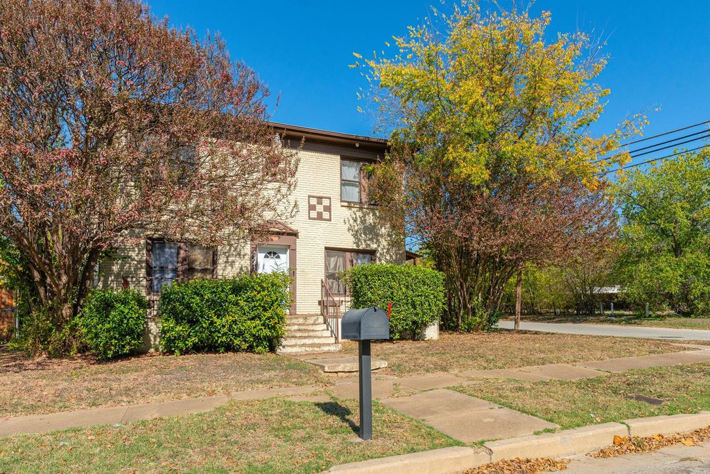 2841 Avenue H, Fort Worth, TX 76105 — exterior