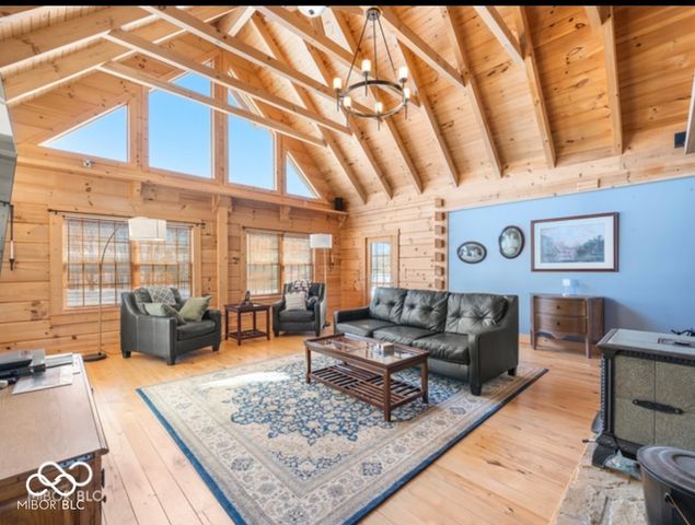 4210 S County Road 400 E, North Vernon, IN 47265