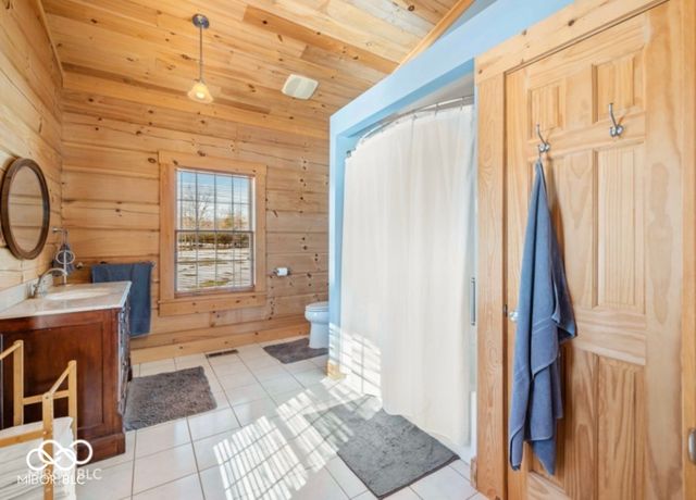 4210 S County Road 400 E, North Vernon, IN 47265