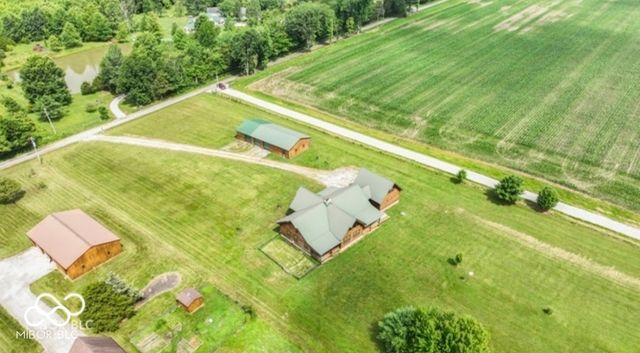 4210 S County Road 400 E, North Vernon, IN 47265