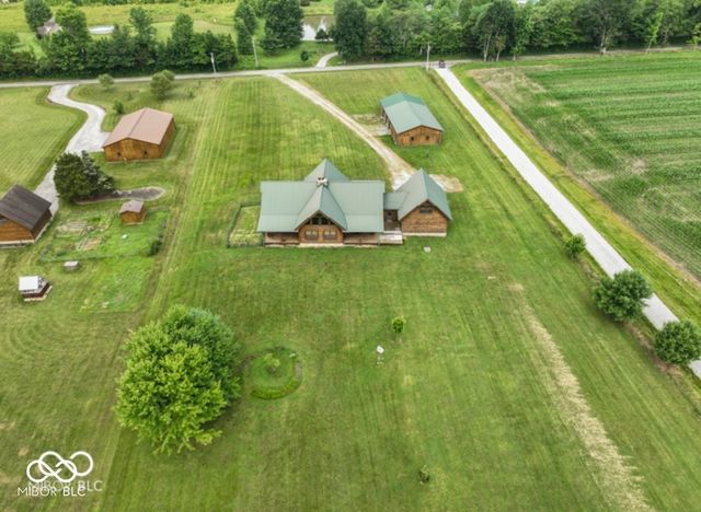 4210 S County Road 400 E, North Vernon, IN 47265