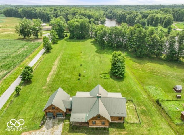 4210 S County Road 400 E, North Vernon, IN 47265