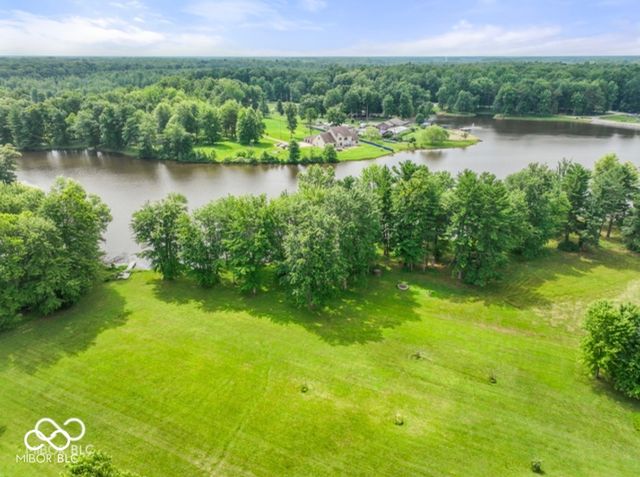 4210 S County Road 400 E, North Vernon, IN 47265