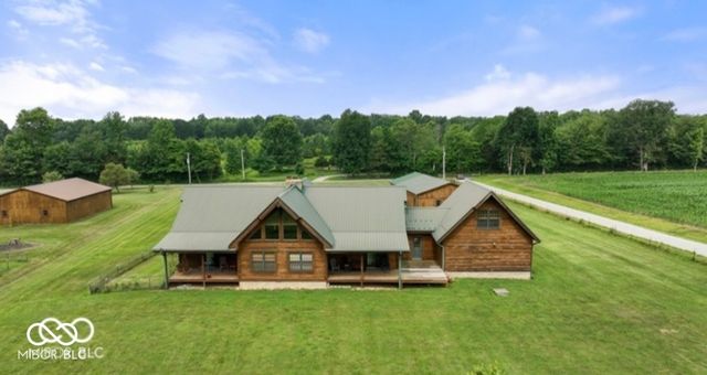 4210 S County Road 400 E, North Vernon, IN 47265