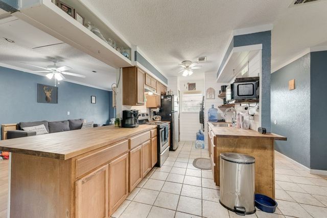 393 County Road 3320, Greenville, TX 75402