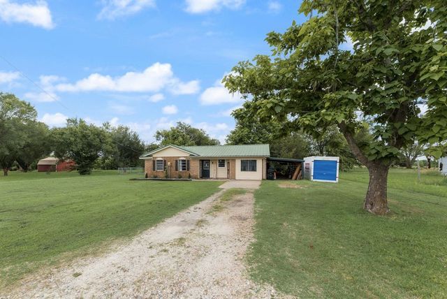 393 County Road 3320, Greenville, TX 75402