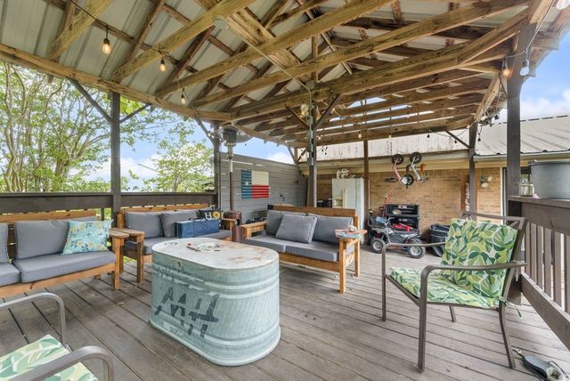 393 County Road 3320, Greenville, TX 75402