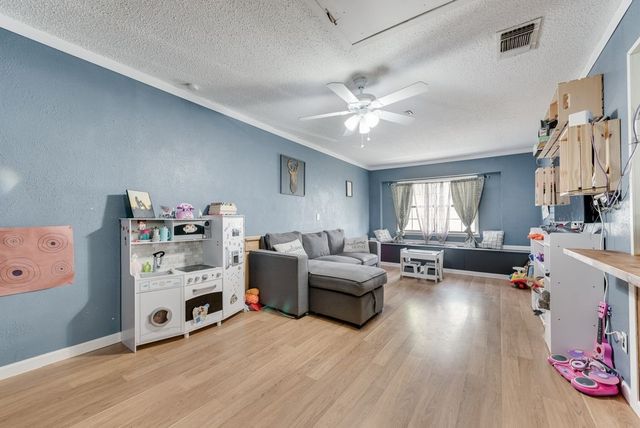 393 County Road 3320, Greenville, TX 75402