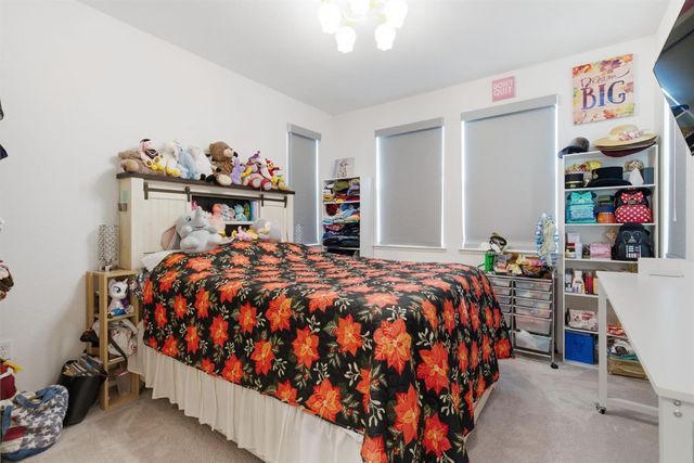 2281 Garden Farms Ave, Lathrop, CA 95330