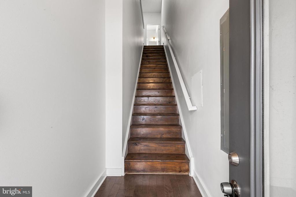 1620 N 5TH ST, PHILADELPHIA, PA 19122 — photo 2
