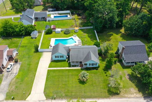 2305 Darden Dr., Florence, SC 29501
