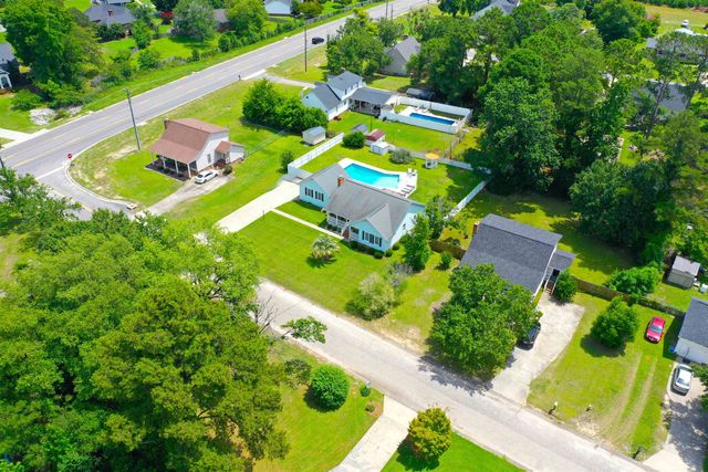 2305 Darden Dr., Florence, SC 29501