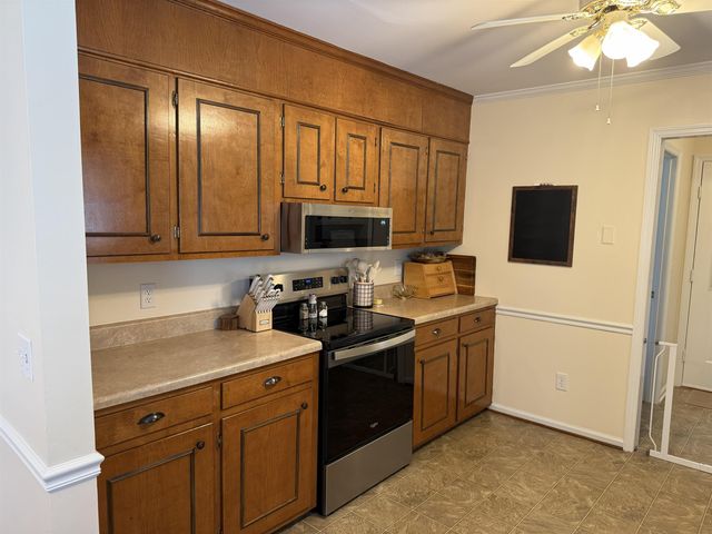 2305 Darden Dr., Florence, SC 29501
