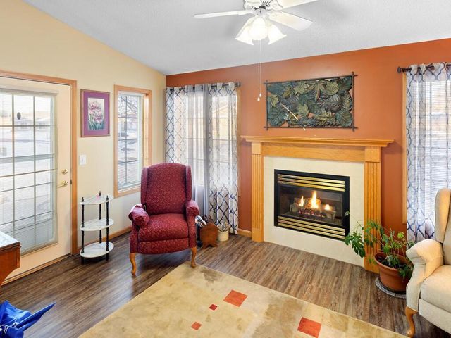 10137 Karston Cove NE, Albertville, MN 55301