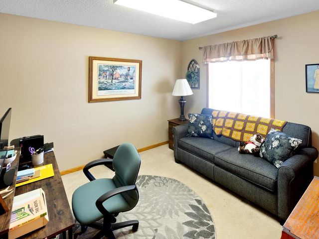 10137 Karston Cove NE, Albertville, MN 55301