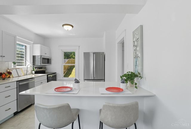 3317 Bevis Avenue, Cincinnati, OH 45207