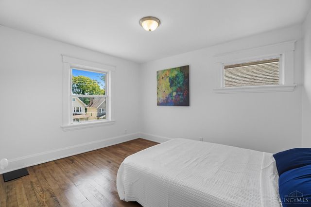 3317 Bevis Avenue, Cincinnati, OH 45207