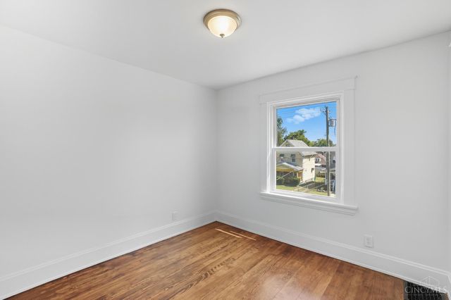 3317 Bevis Avenue, Cincinnati, OH 45207