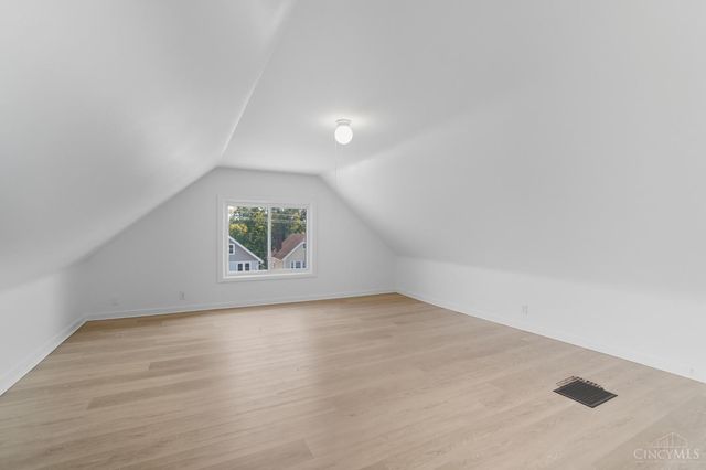 3317 Bevis Avenue, Cincinnati, OH 45207