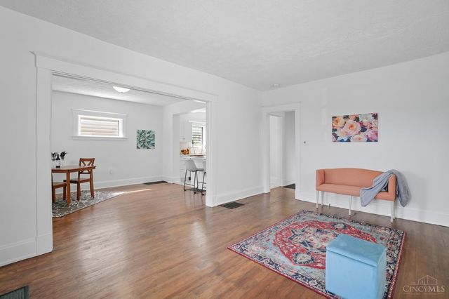 3317 Bevis Avenue, Cincinnati, OH 45207