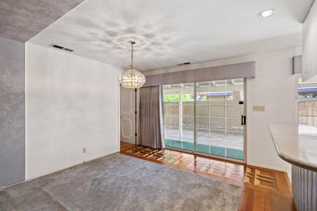 2953 Leta Ln, Sacramento, CA 95821