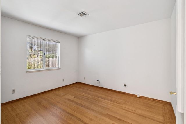 2953 Leta Ln, Sacramento, CA 95821