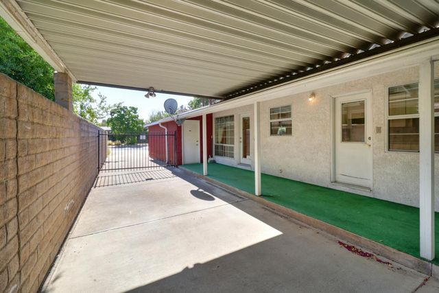 2953 Leta Ln, Sacramento, CA 95821