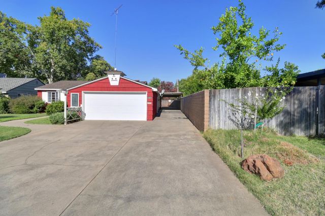 2953 Leta Ln, Sacramento, CA 95821