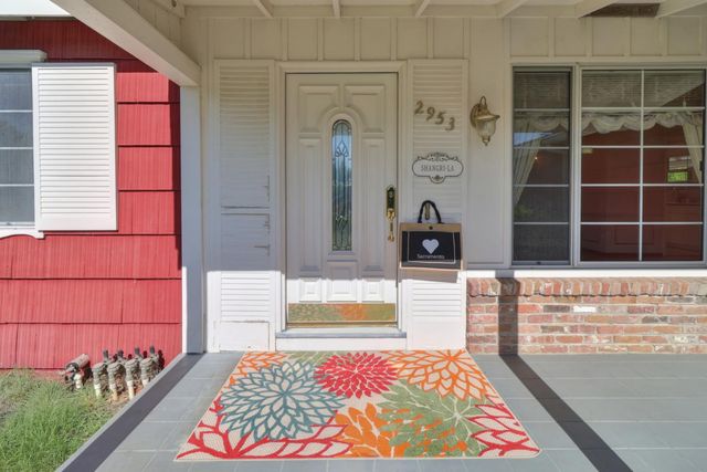 2953 Leta Ln, Sacramento, CA 95821