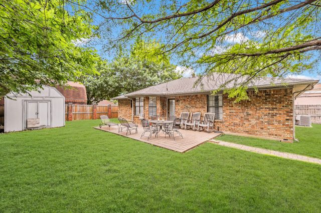 536 N Briery Road, Irving, TX 75061