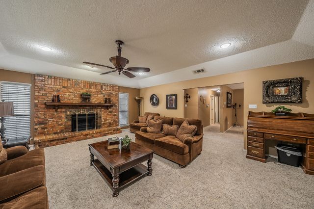 536 N Briery Road, Irving, TX 75061