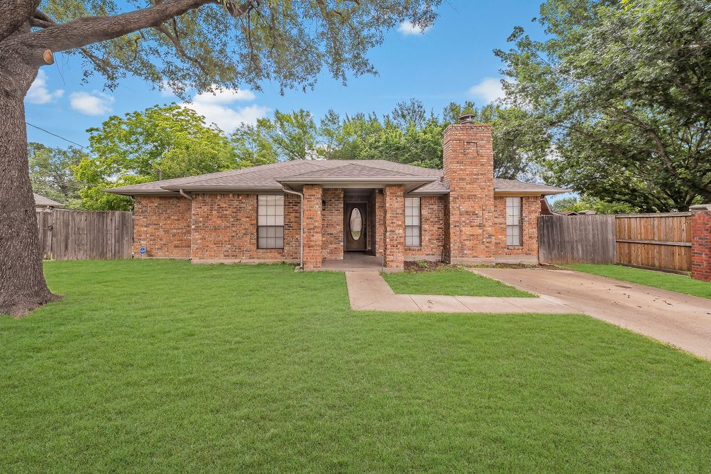 536 N Briery Road, Irving, TX 75061