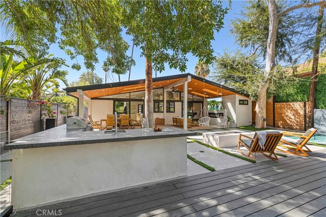 22263 Flanco, Woodland Hills, CA 91364