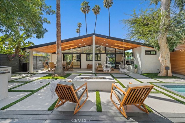 22263 Flanco, Woodland Hills, CA 91364