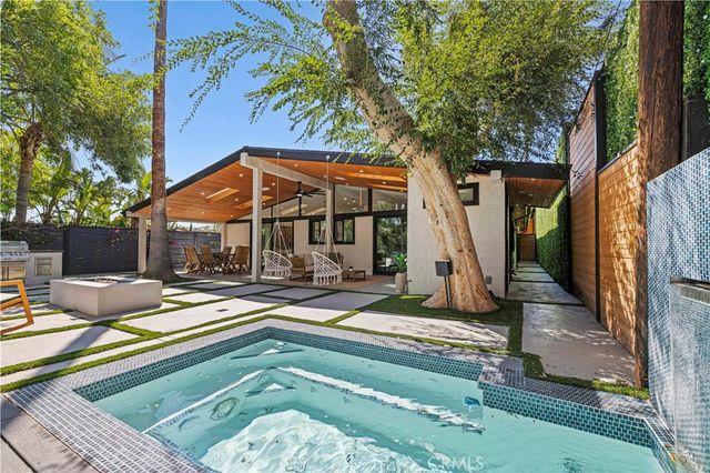 22263 Flanco, Woodland Hills, CA 91364