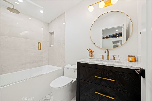 22263 Flanco, Woodland Hills, CA 91364