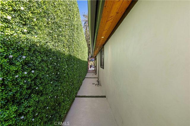 22263 Flanco, Woodland Hills, CA 91364