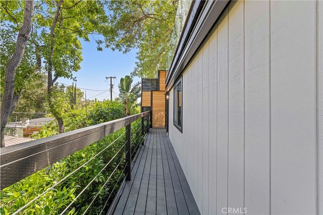 22263 Flanco, Woodland Hills, CA 91364
