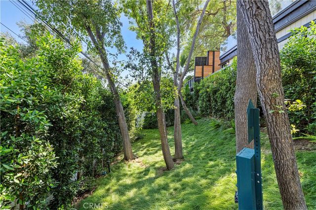 22263 Flanco, Woodland Hills, CA 91364
