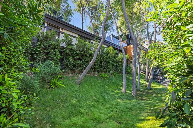 22263 Flanco, Woodland Hills, CA 91364