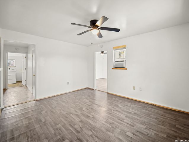 429 Palo Alto, Von Ormy, TX 78073