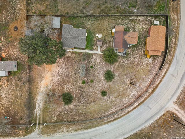429 Palo Alto, Von Ormy, TX 78073