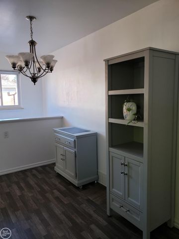 35692 Hees Street, Livonia, MI 48150