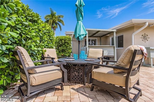 5129 York CT, Cape Coral, FL 33904