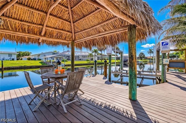 5129 York CT, Cape Coral, FL 33904